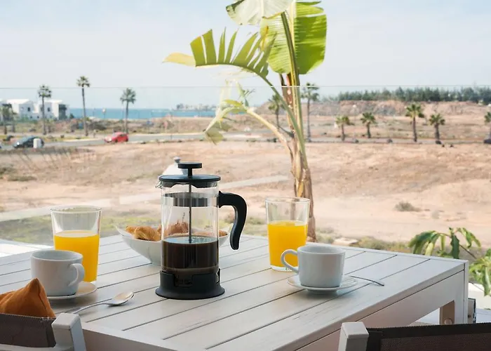 De La Marina * Playa Blanca (Lanzarote)