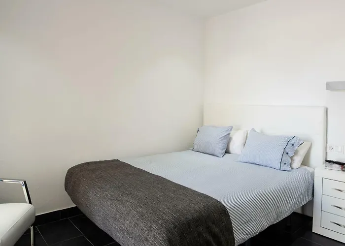 De La Marina Villa *